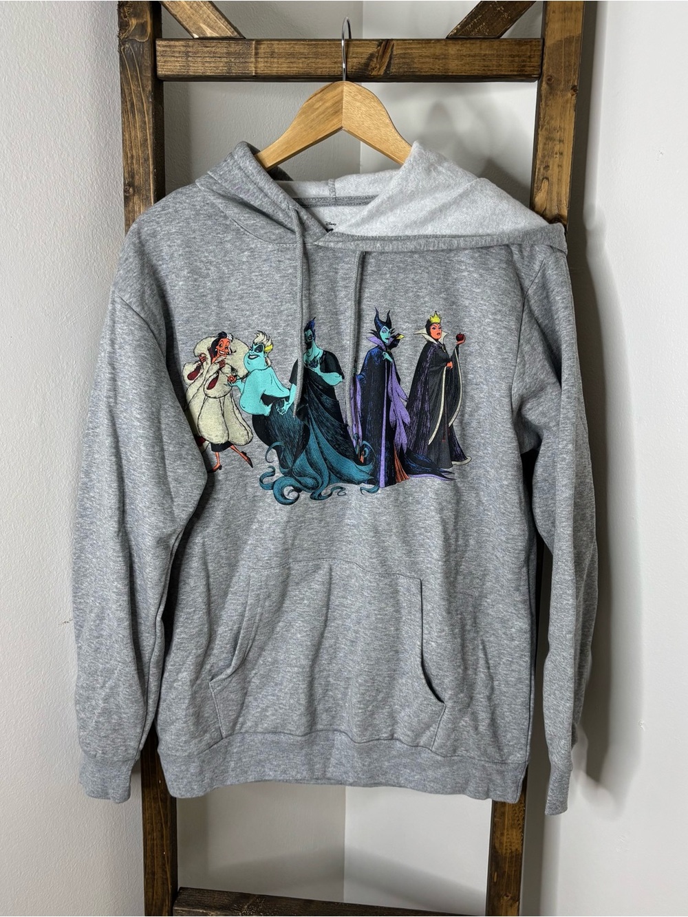 Disney Gray Hoodie with Classic Villains Graphic Sweatshirt Size M